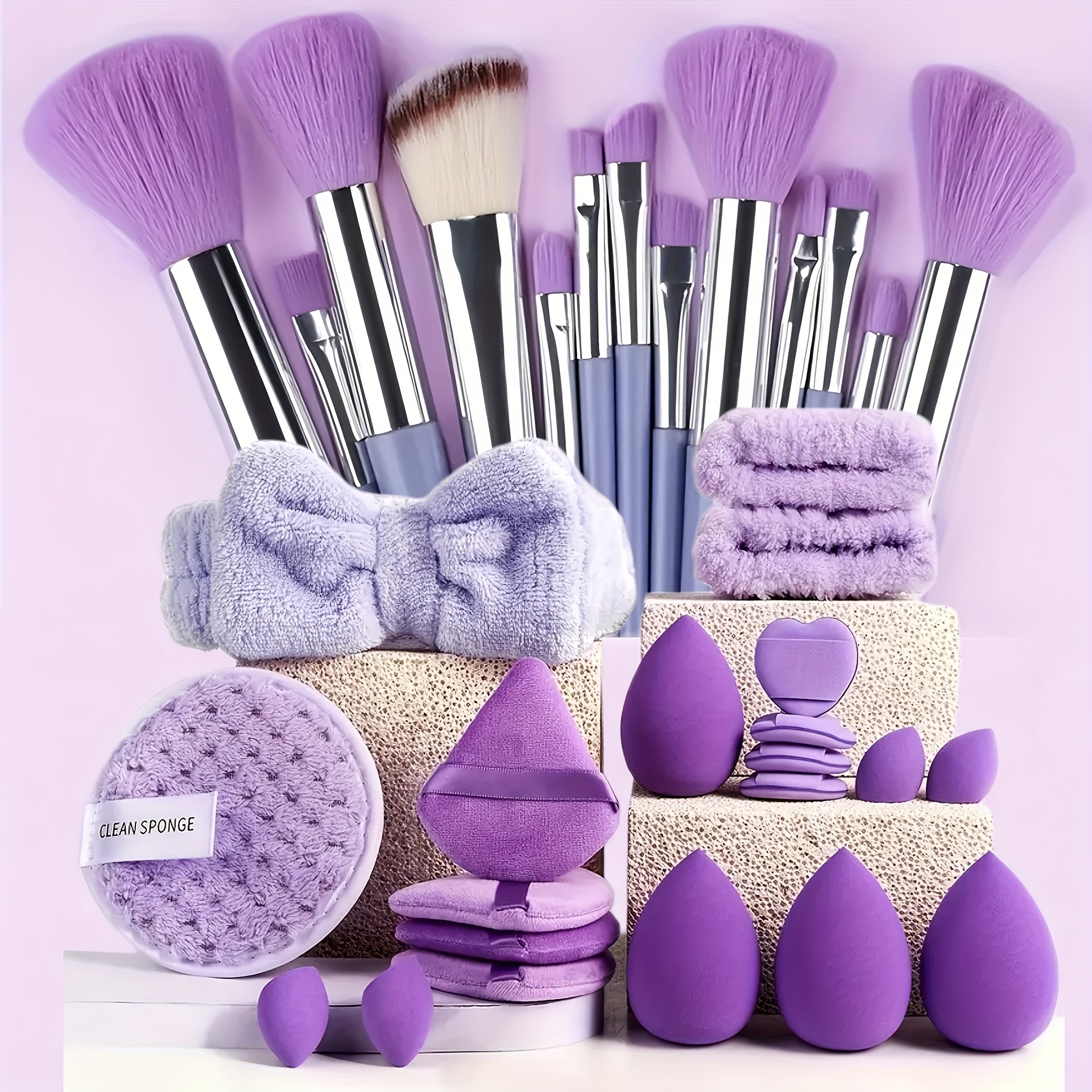 33pcs of professional makeup set include 13 makeup brushes, soft and fluffy professional foundation brushes, contour brushes, loose paints, eye shadow brushes, eyebrow brushes, basic high-value makeup tools